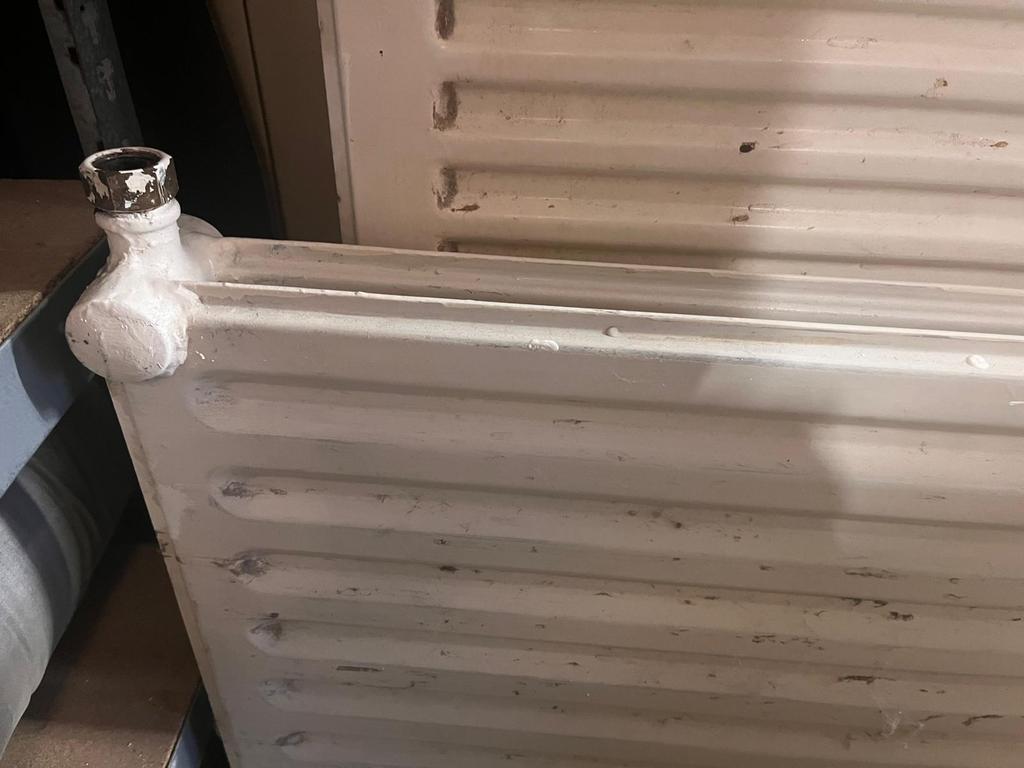 beschadigde-radiator-spuiten.jpeg