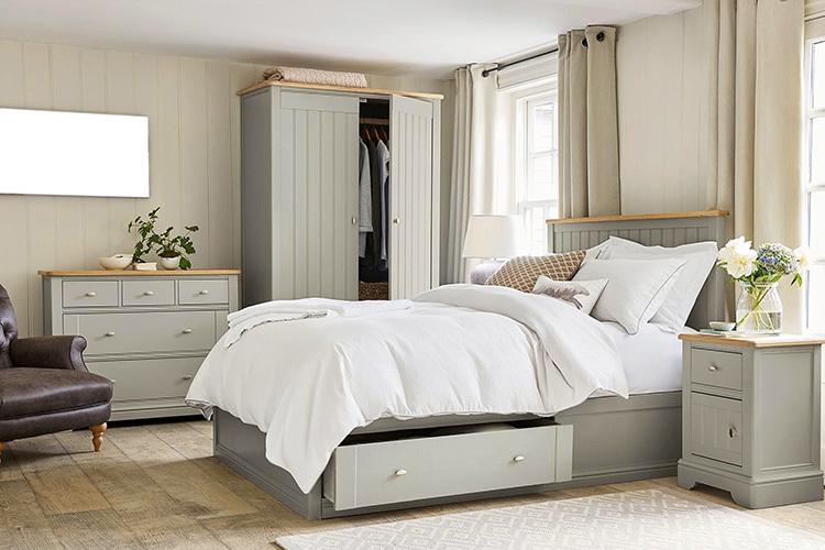 bed1.jpg