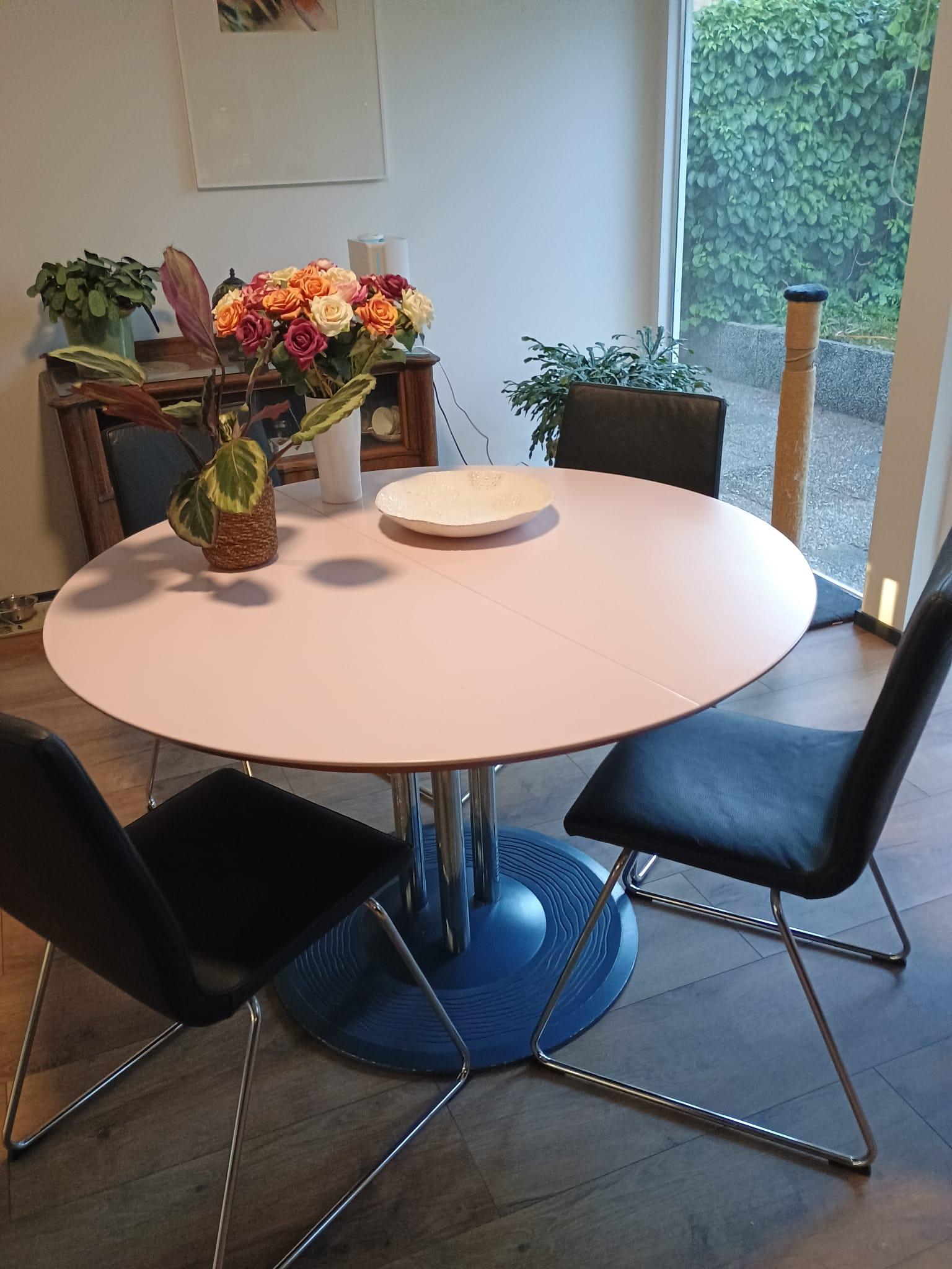 tafel-laten-spuiten-spuitwerkonline.jpg