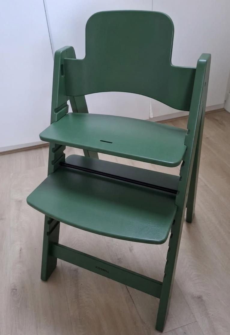 kinderstoelen-spuiten-groen.png