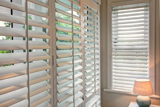 shutters-wit.jpg
