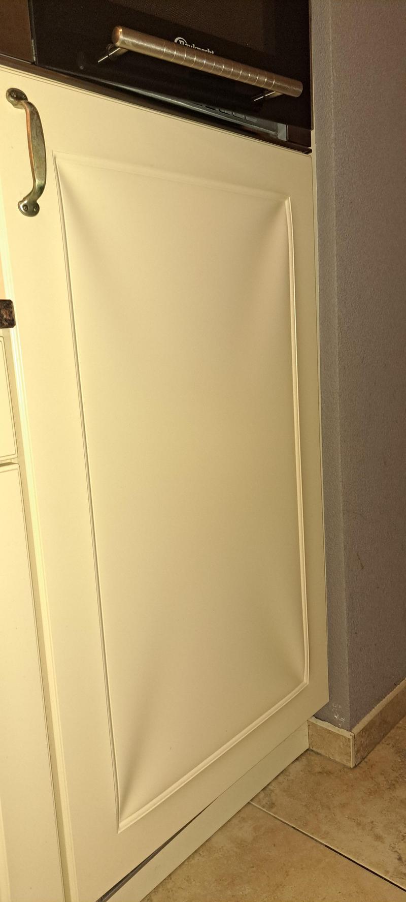 beschadiging-keukenkastje.jpeg